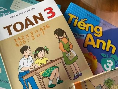 "Vòng đời" của SGK sẽ được duy trì lâu hơn với việc cấp phát miễn phí cho học sinh và truyền lại cho các thế hệ sau dùng theo hình thức mượn - trả.