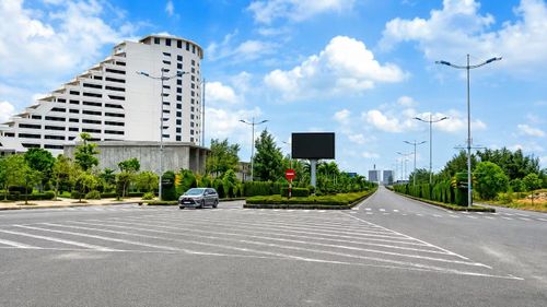 Một dự án khách sạn 5 sao "đắp chiếu" gần 10 năm nay trên khu đất vàng của Đồng Hới.
