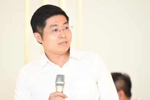 Ông Nguyễn Ngọc Anh cho biết Bộ Công Thương đã tinh gọn từ hàng trăm doanh nghiệp xuống còn 7 đơn vị đại diện chủ sở hữu, trong đó 5 đơn vị nắm giữ trên 50% vốn. (Ảnh: Vietnam+)