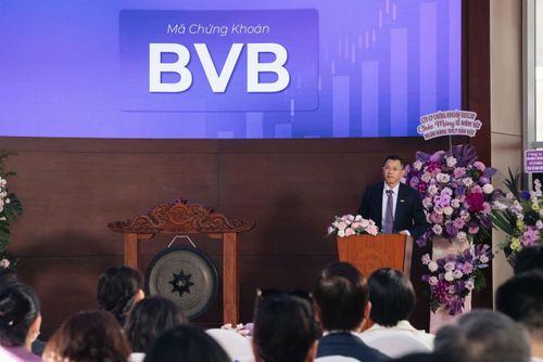 Ông Lý Hoài Văn - Tổng Giám đốc BVBank phát biểu tại lễ niêm yết. Ảnh: Bnews phát