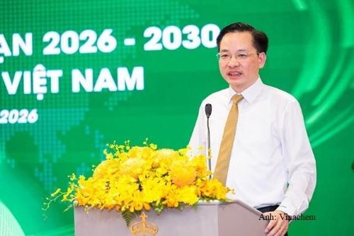Tổng Giám đốc Vinachem Nguyễn Hữu Tú phát biểu tại Hội nghị. Ảnh: Vinachem
