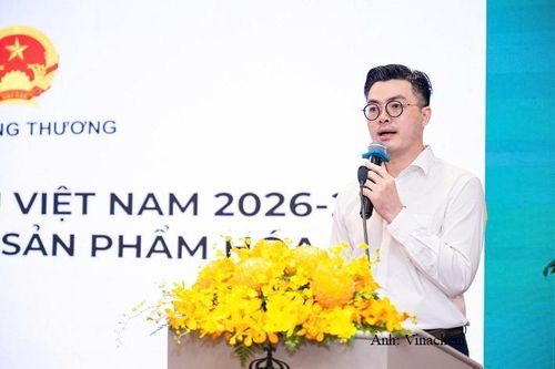 Ông Nguyễn Duy Kiên, đại diện Bộ Công Thương phát biểu. Ảnh: Vinachem