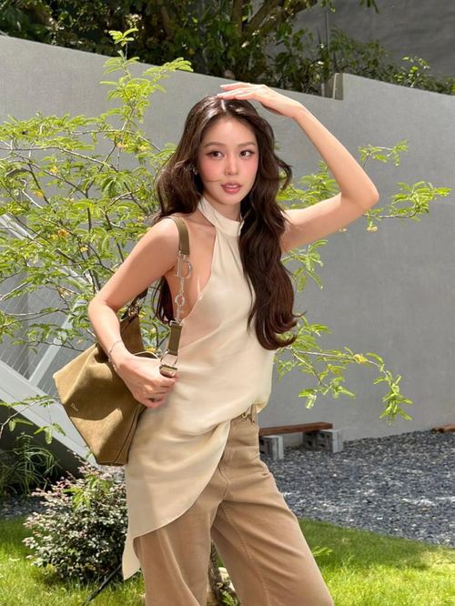  Thanh Thủy từng gây xôn xao khi công khai việc "trùng tu" nhan sắc. Ảnh: FBNV
