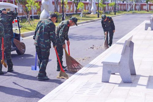 Với tinh thần trách nhiệm và xung kích, các lực lượng đã đồng loạt triển khai nhiều phần việc chăm sóc địa chỉ đỏ