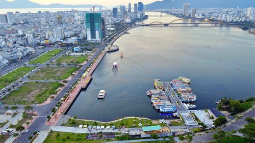 Sông Hàn được Đà Nẵng định hướng là "dòng sông ánh sáng".