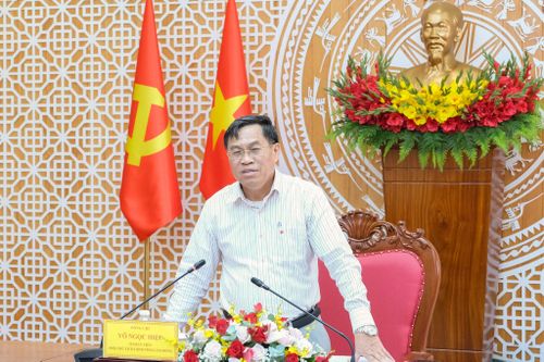 Tỉnh ủy viên, Phó Chủ tịch UBND tỉnh Lâm Đồng Võ Ngọc Hiệp phát biểu chỉ đạo tại hội nghị