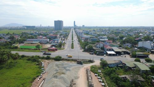 Dự án có điểm đầu khớp tuyến tránh quốc lộ 1. 