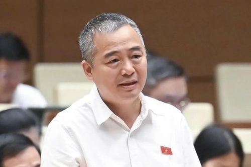 PGS.TS Nguyễn Lân Hiếu, Giám đốc Bệnh viện Đại học Y Hà Nội.