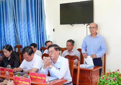 Ông Lê Văn Sơn, Trưởng Phòng An toàn - Môi trường, Chi nhánh Khí Tây Nam Bộ, Tổng Công ty Khí Việt Nam, giải trình về kiến nghị nâng cấp cầu T88 trên tuyến đường công vụ dọc đường ống dẫn khí PM3.