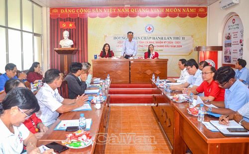 Đại biểu tham dự hội nghị.