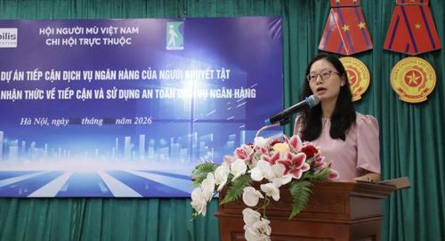 Bà Nguyễn Thị Thu, Phó Vụ trưởng Vụ Thanh toán Ngân hàng Nhà nước Việt Nam trao đổi tại chương trình. Ảnh: Nho Trung