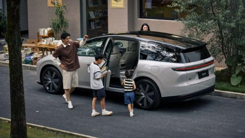 Thị trường Trung Quốc ngày càng nhiều xe điện kích thước lớn. Ảnh: Li Auto. 