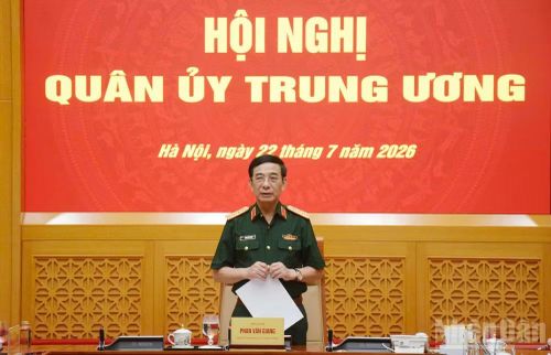 Đại tướng Phan Văn Giang chủ trì hội nghị. (Ảnh: Thế Đại)