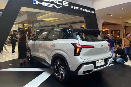 Ông Keisuke Kishiura, Chủ tịch kiêm Giám đốc điều hành của (COO) Mitsubishi, cho biết: "Xforce HEV mang đến trải nghiệm vận hành bằng mô-tơ điện trong phần lớn thời gian, kết hợp giữa khả năng thân thiện với môi trường và cảm giác lái mạnh mẽ, mượt mà đặc trưng của các phương tiện điện hóa".