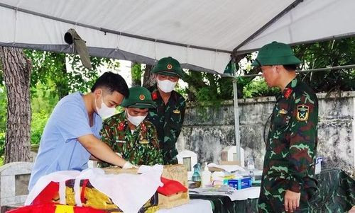 Hoạt động lấy mẫu ADN tại các nghĩa trang liệt sĩ trên địa bàn tỉnh Thanh Hóa.
