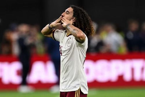 Hậu vệ trái Marc Cucurella: Cầu thủ tóc xoăn công thủ toàn diện trong đội hình vô địch của Tây Ban Nha. Ngay ngày khai màn giải đấu, Cucurella được công bố chuyển từ Chelsea sang Real Madrid với mức phí 50 triệu bảng. Ảnh: Getty.