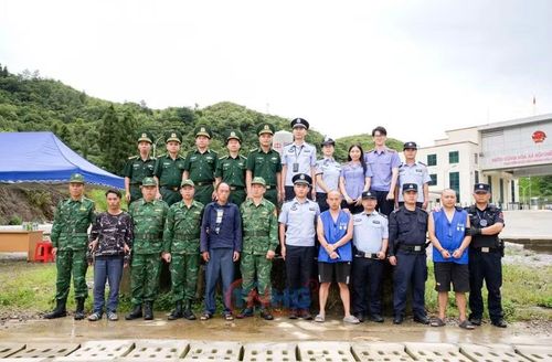 Đồn Biên phòng Cửa khẩu Săm Pun phối hợp với lực lượng quản lý biên giới Trung Quốc làm rõ vụ án tổ chức cho người khác xuất cảnh trái phép.