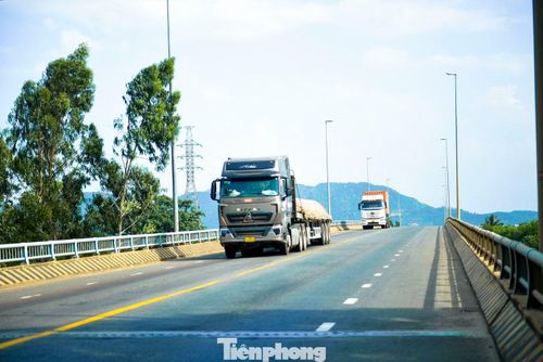 Theo kế hoạch, trong giai đoạn 2025-2026, chủ đầu tư sẽ thực hiện các thủ tục chuẩn bị đầu tư, lập báo cáo nghiên cứu khả thi, giải phóng mặt bằng và hoàn thiện hồ sơ pháp lý. Từ năm 2026-2029, dự án sẽ được triển khai thi công.