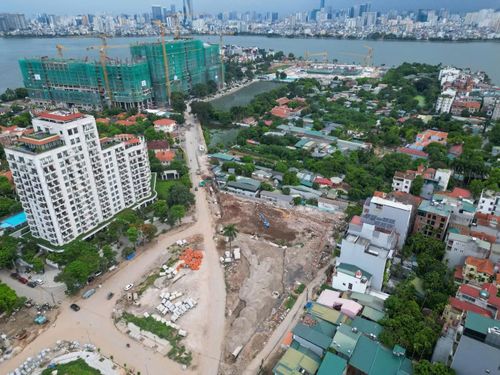 Việc triển khai dự án nhằm tăng cường kết nối giao thông giữa khu biệt thự Văn phòng T.Ư Đảng, Phủ Tây Hồ với các khu vực xung quanh, qua đó giải quyết điểm nghẽn ùn tắc trong các dịp cao điểm lễ, Tết hay các sự kiện chính trị lớn. Công trình đồng thời góp phần từng bước hoàn thiện hạ tầng theo quy hoạch, thúc đẩy phát triển kinh tế - xã hội, du lịch và xây dựng tuyến phố văn minh, hiện đại.