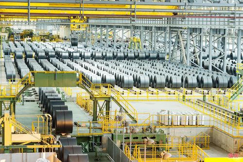 Doanh nghiệp đã tiêu thụ hơn 3,1 triệu tấn thép, đạt doanh thu khoảng 1,7 tỷ USD, nộp vào ngân sách hơn 127 triệu USD.