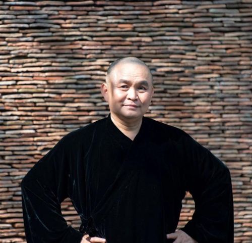 "Vua hài đất Bắc" Xuân Hinh. Ảnh: FBNV