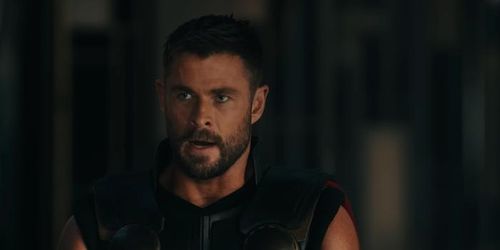 Thor là một trong những nhân vật trực tiếp đối đầu với kẻ thù được xem là nguy hiểm bậc nhất Vũ trụ Điện ảnh Marvel (MCU). (Ảnh: Chụp màn hình)