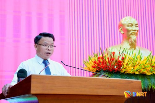 Tân Giám đốc Sở Xây dựng Lê Thành Hưng phát biểu nhận nhiệm vụ. Ảnh: T.CÔNG