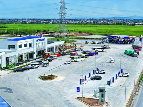 Trạm dừng nghỉ Km329+700 cao tốc Mai Sơn - Quốc lộ 45 đã được đưa vào khai thác từ cuối tháng 6 năm 2026.