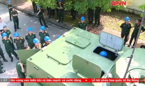 Một giải pháp kỹ thuật tương tự đã được sử dụng trên xe bọc thép BTR-90 của Nga trước đây. Sự khác biệt nằm ở hình dạng tháp pháo được sửa đổi một chút, cũng như việc lắp đặt hệ thống kính ngắm đa kênh mới cho xạ thủ và chỉ huy.