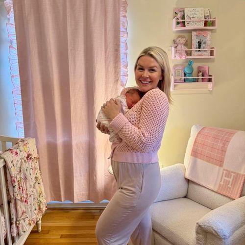  Thư ký báo chí Nhà Trắng Karoline Leavitt cũng vừa chào đón con gái thứ 3 vào trong năm nay. Ảnh: @karolineleavitt. 