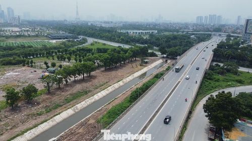 Dự án bao gồm 4 hạng mục chính: nâng cấp các trạm bơm Cầu Ngà 1, Cầu Ngà 3, Đồng Tép và lắp đặt mới hệ thống bơm dã chiến khu vực Bắc An Khánh.