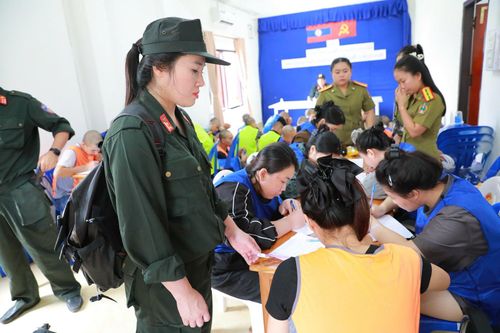Trong số các đối tượng bị bắt giữ, có 3 phụ nữ đang mang thai. Ảnh: Đức Phong