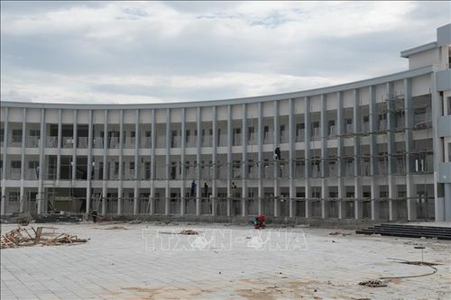 Năm học 2026 - 2027, trường THPT Đô Lương 1 được đầu tư xây mới với tổng vốn đầu tư hơn 100 tỷ đồng, đáp ứng yêu cầu dạy học Chương trình Giáo dục phổ thông mới.