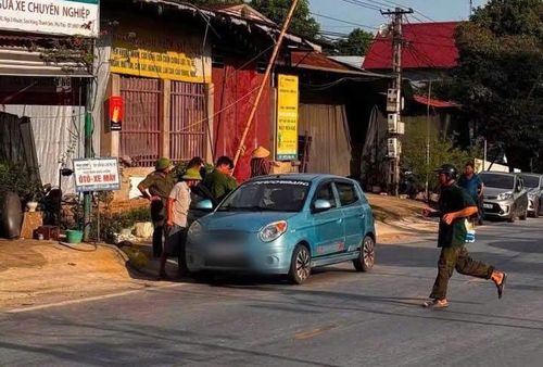 Hiểm họa từ động cơ đốt trong khi đỗ tại chỗ.
