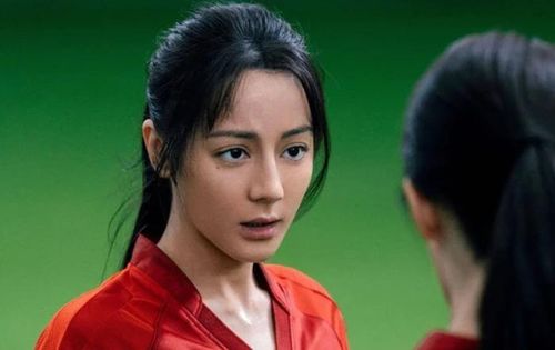  Đội Bóng Đá Nữ Kung Fu đã bước sang ngày chiếu thứ 12 với doanh thu lũy kế khoảng 1,665 tỷ NDT. 