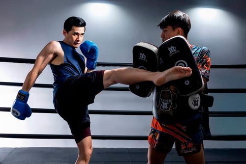 Vóc dáng khỏe khoắn của Lương Thế Thành nhận nhiều lời khen. (Nguồn: FBNV)