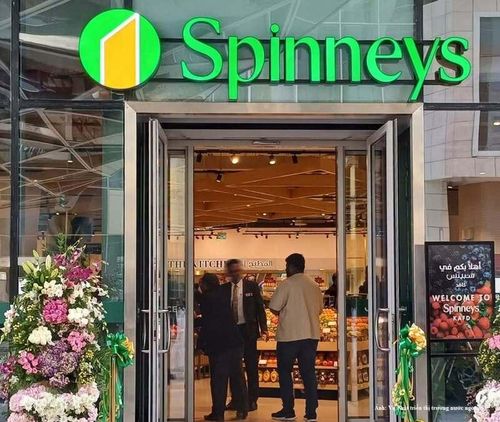 Spinneys là một trong những hệ thống bán lẻ thực phẩm cao cấp nổi bật tại khu vực Trung Đông