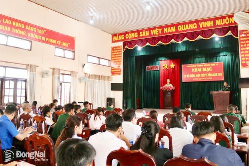 Toàn cảnh lớp học.