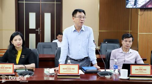 Phó Giám đốc Sở Văn hóa, Thể thao và Du lịch thành phố Đồng Nai Nguyễn Khắc Vĩnh phát biểu tại hội nghị. Ảnh: My Ny