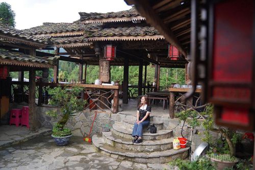 Một góc bên trong homestay Cốt tại thôn Phố Bảng.