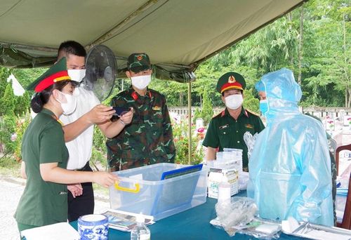  Các lực lượng đang ngày đêm lấy mấu, số hóa nhằm phục vụ công tác xác định danh tính hài cốt liệt sĩ.