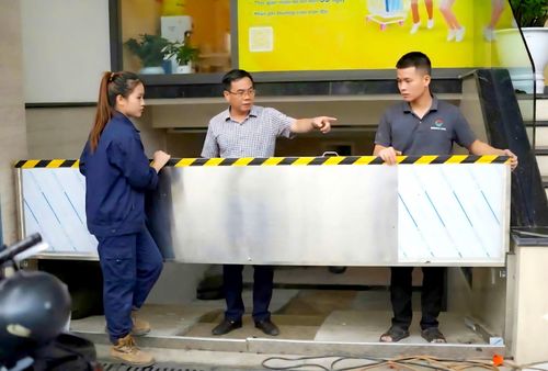 Cửa chống ngập là giải pháp giữ cho ngôi nhà khô ráo trước ngập úng.