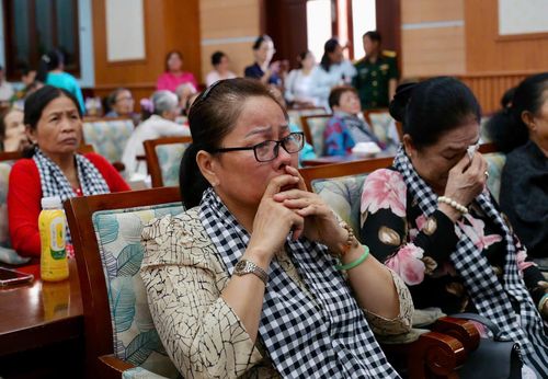Nhiều đại biểu là vợ thương binh nặng, thương binh đặc biệt nặng tiêu biểu xúc động tại chương trình.