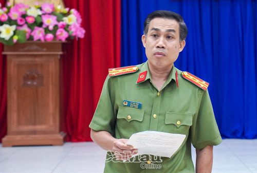 Thay mặt lãnh đạo Công an tỉnh, Đại tá Lê Tấn Vinh cảm ơn sự quan tâm, hướng dẫn của Bộ Tư lệnh Cảnh sát cơ động.