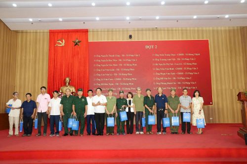 Phường Yên Sở có 160 đối tượng hưởng chính sách người có công. Ảnh: Thái Phương