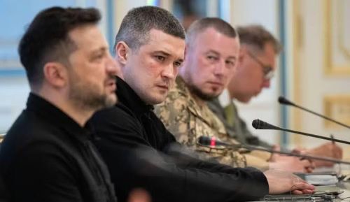 Nhóm này đề ra kế hoạch gồm 3 mục tiêu chính: bảo vệ không phận Ukraine, duy trì phòng tuyến và tấn công nền kinh tế Nga.