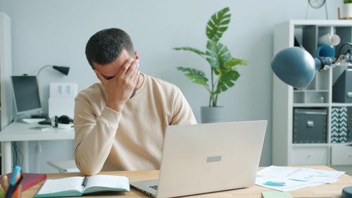  AI đang biến việc rà soát dấu vết số thành một bước phổ biến trong quy trình tuyển dụng. Ảnh minh họa: Vitaly Gariev/Pexels. 