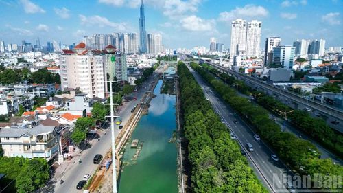 Dự án cải tạo rạch Đá Đỏ đang dần về đích.