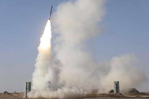Hệ thống tên lửa phòng không S-400. Ảnh: Bộ Quốc phòng Nga/Global Look Press