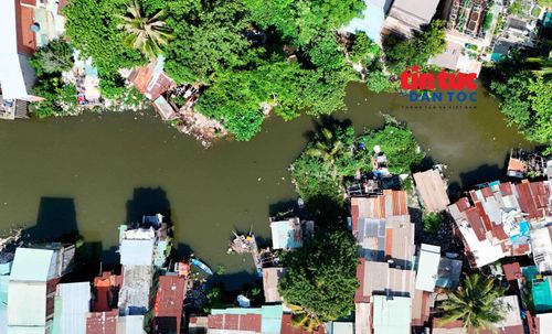 Rạch Văn Thánh dài hơn 2 km, trong đó tuyến rạch chính dài 1.965m (từ đường Võ Oanh đến kênh Nhiêu Lộc - Thị Nghè) và tuyến rạch nhánh dài 275m sẽ được cải tạo, chỉnh trang nhằm cải thiện bộ mặt đô thị khu vực trung tâm thành phố.
